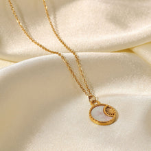 Load image into Gallery viewer, Elegant Freshwater Pearl Necklace with Geometric Pendant – Hypoallergenic Gold-Plated Jewelry for Women