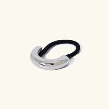 Load image into Gallery viewer, Glossy Arch Pony Cuff Hair Accessory – Minimalist Gold Band, Waterproof, Hypoallergenic, Lightweight Design