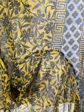 Load image into Gallery viewer, PRG6027 Sheer Avatar Pure Silk Self Pocket Tunic Dress