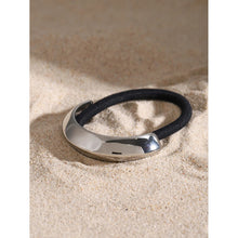 Load image into Gallery viewer, Petite Arch Pony Cuff – Waterproof and Hypoallergenic Hair Accessory in 18k Gold-Plated Stainless Steel