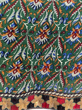 Load image into Gallery viewer, PRC7156 Avatar Pure Silk Versatile Vest