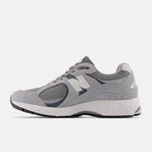 Load image into Gallery viewer, M New Balance 2002R M2002RST