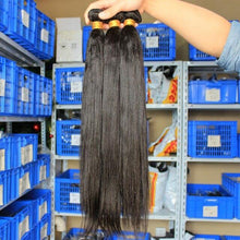 Load image into Gallery viewer, Light Yaki Straight Human Hair Bundles With Closure For Women Kinky Straight Hair Extension Brazilian Virgin Hair Weave Bundles - Bianca's hair and beauty supply