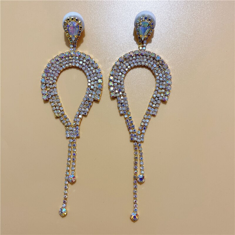 Exaggerated Queen Rhinestone Earrings for Women Fashion Long Letters Pendant Earring Fashion Shiny Party Costume Jewelry