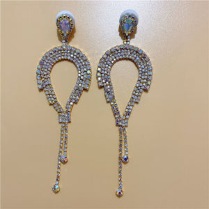 Exaggerated Queen Rhinestone Earrings for Women Fashion Long Letters Pendant Earring Fashion Shiny Party Costume Jewelry