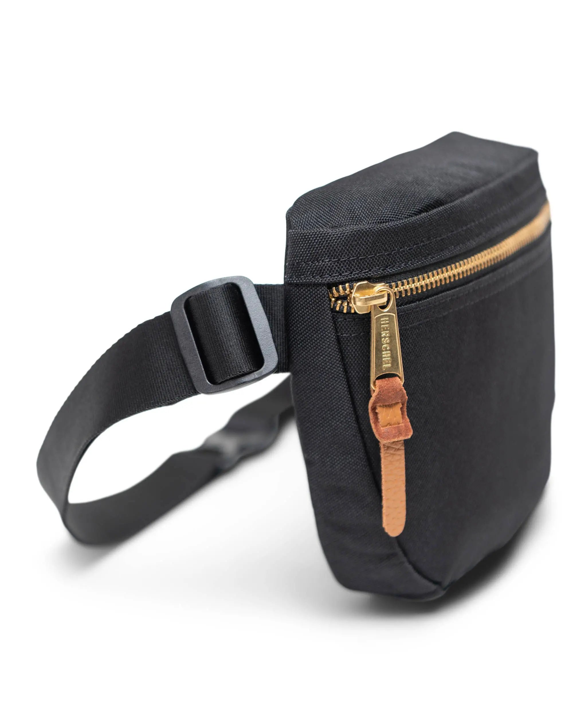 Settlement Hip Pack Black - 2L