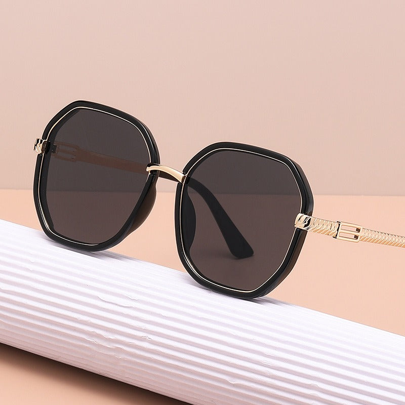 Fashion sunglasses women trend cross border sunglasses ins new anti ultraviolet street shooting