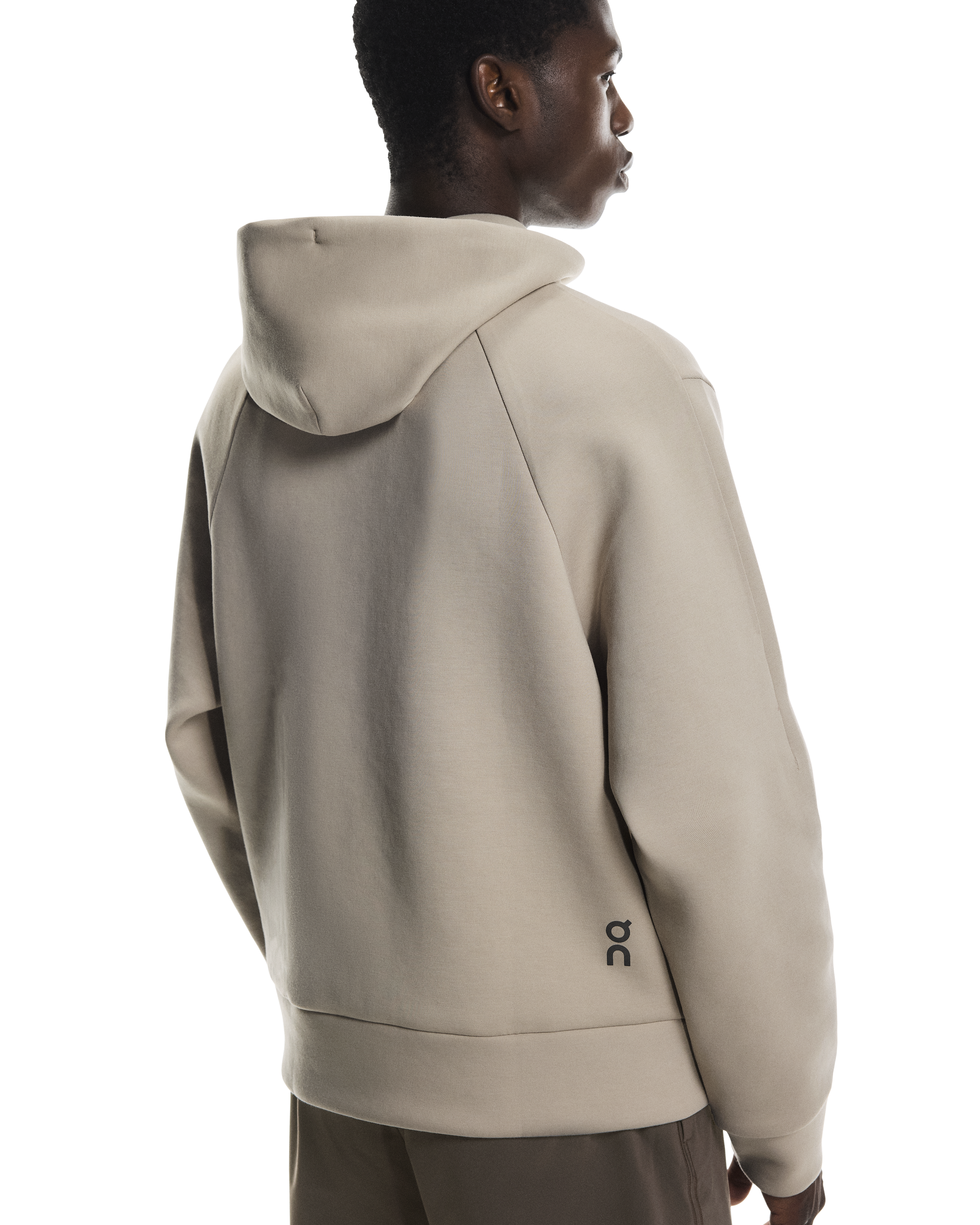 Focus Tech Hoodie 1 1MF30290603