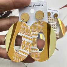 Load image into Gallery viewer, Jewelry Vintage Indian Jewelry Ancient Wood Earrings Fashion
