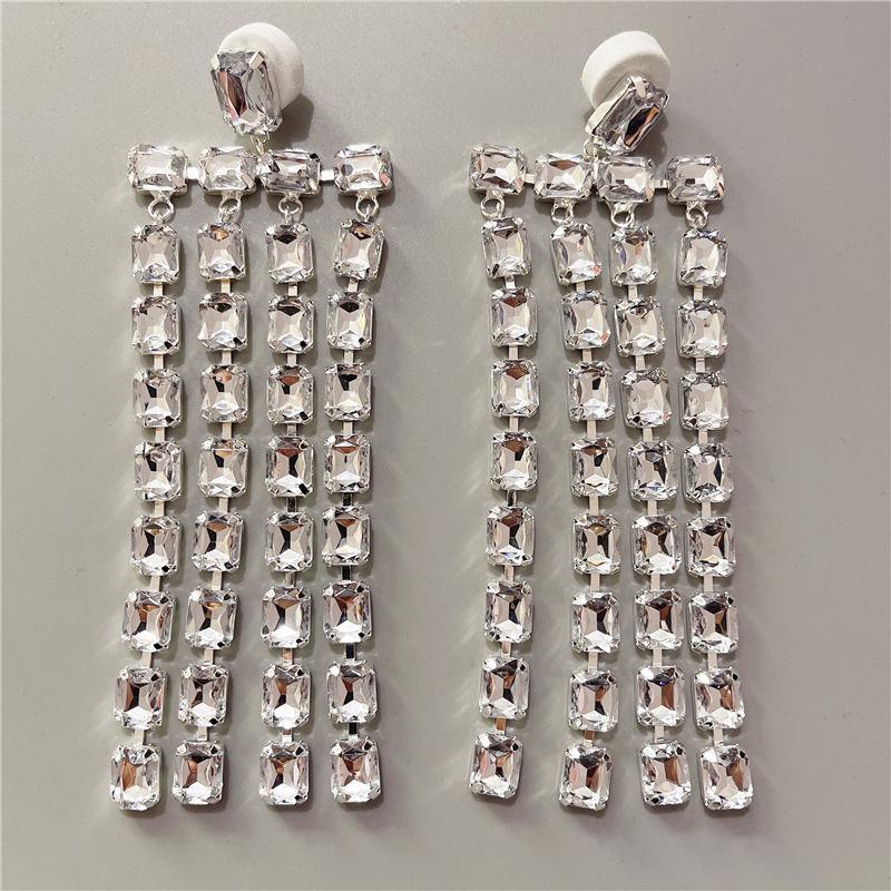 Exaggerated Queen Rhinestone Earrings for Women Fashion Long Letters Pendant Earring Fashion Shiny Party Costume Jewelry