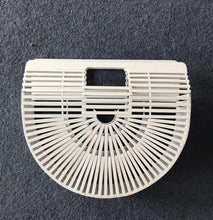 Load image into Gallery viewer, Elegant Female Weave Tote Bag Fashion New High quality Women's Designer Handbag Large Saddle bag Straw Beach Travel bag
