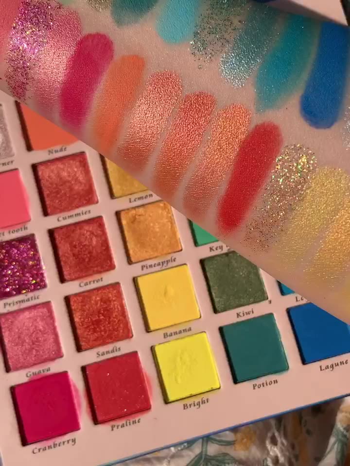 HANDAIYAN New 30 Color Pearly Matte Glitter Eyeshadow Palette Make Up Dream Rainbow Palette Cosmetics