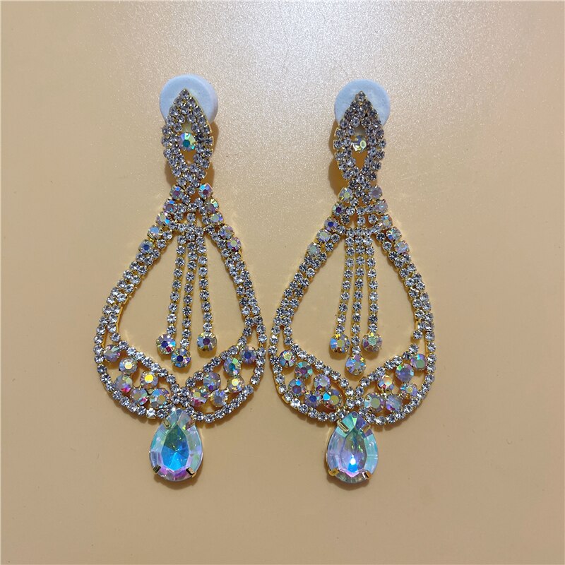 Exaggerated Queen Rhinestone Earrings for Women Fashion Long Letters Pendant Earring Fashion Shiny Party Costume Jewelry