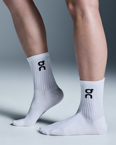 On Logo Sock High 3P 2UF10310069