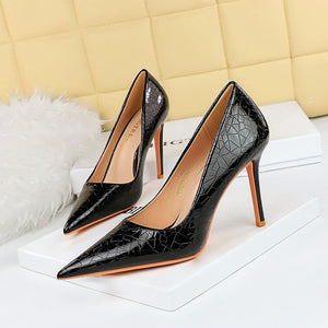 Sexy nightclub thin high heeled shoes stiletto ultra high heeled shallow mouth pointed metal wind single shoes women shoes