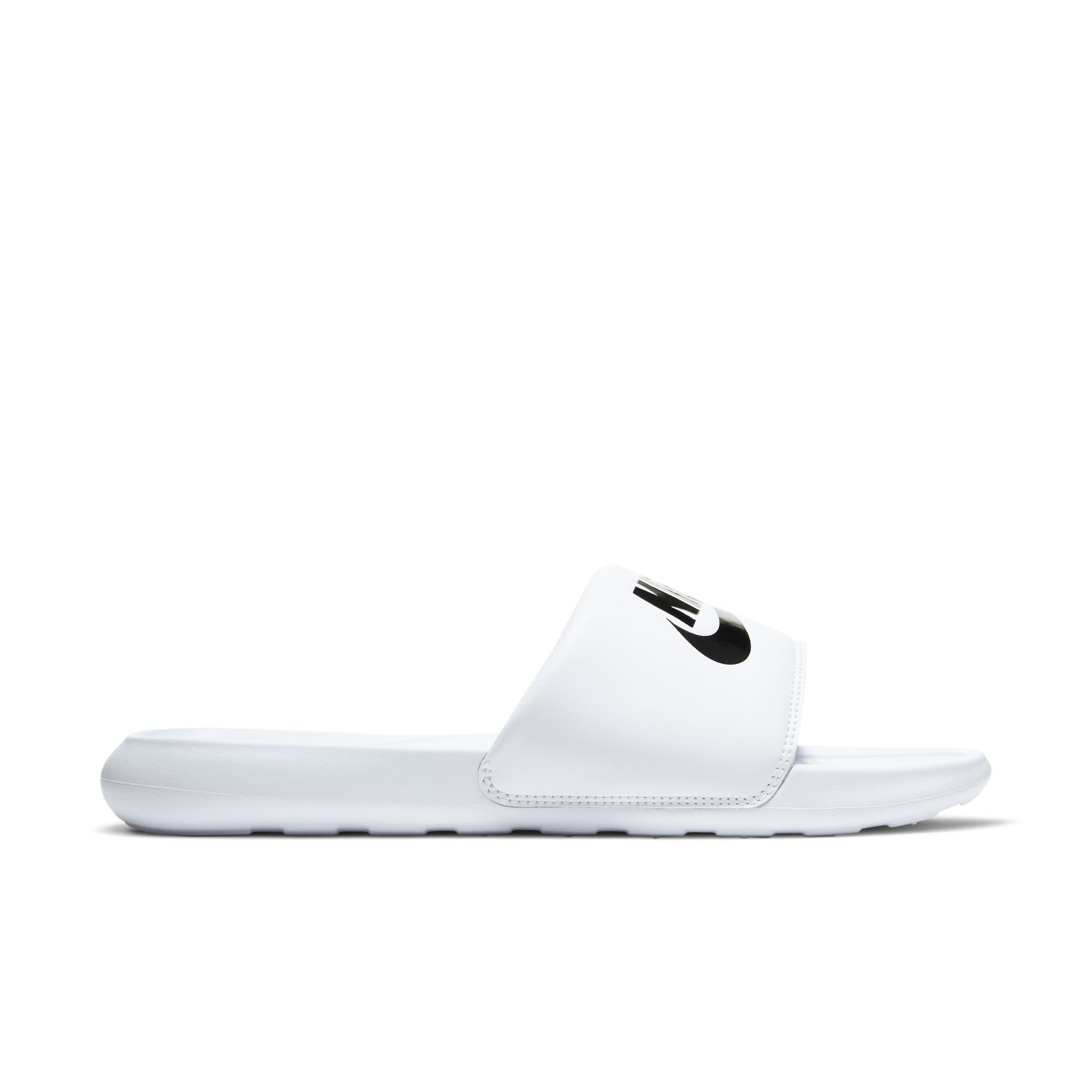 Nike Victori One CN9675-100