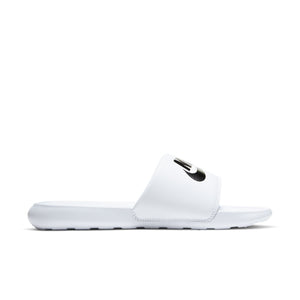 Nike Victori One CN9675-100