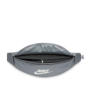 Nike Heritage DB0490-084