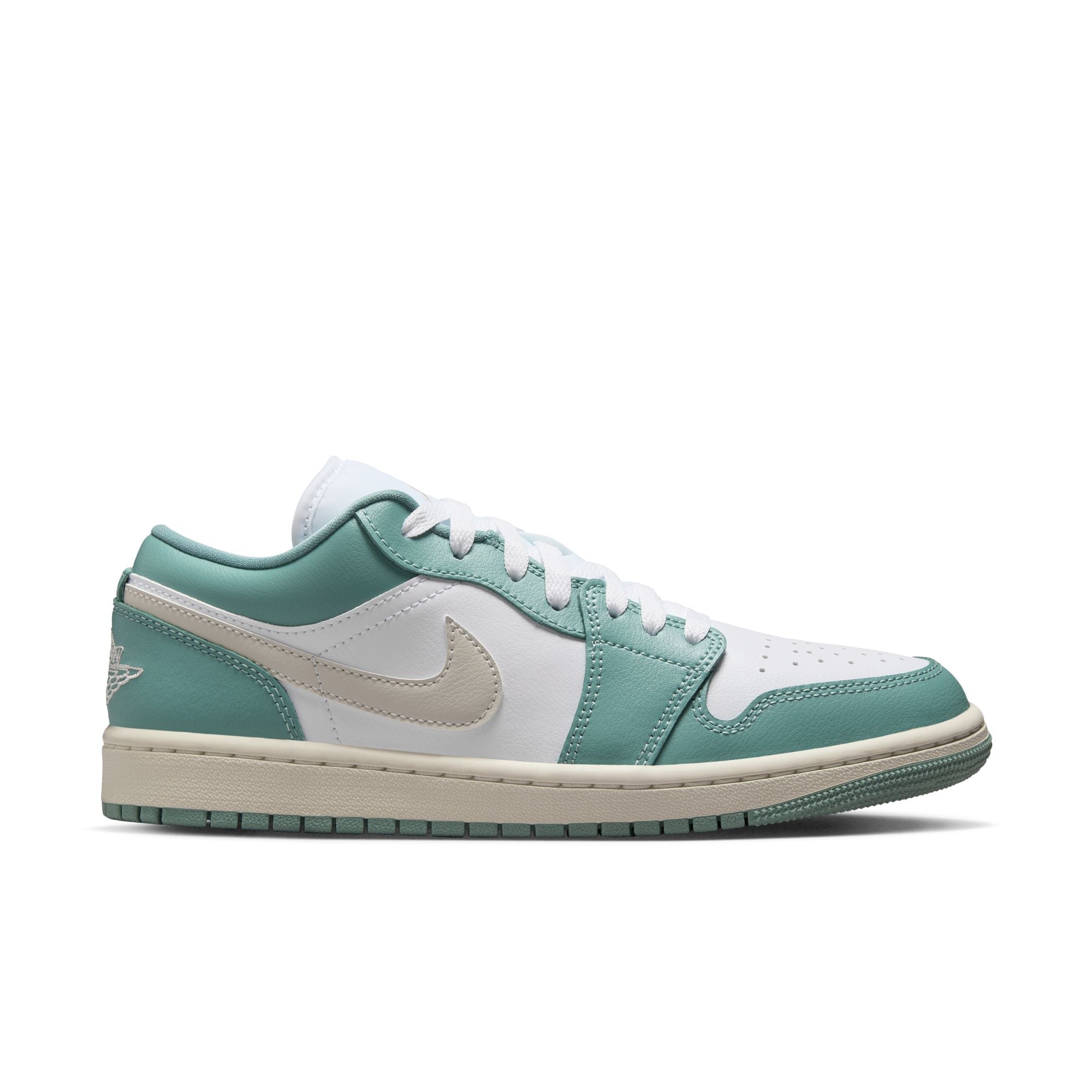 W Air Jordan 1 Low DC0774-138