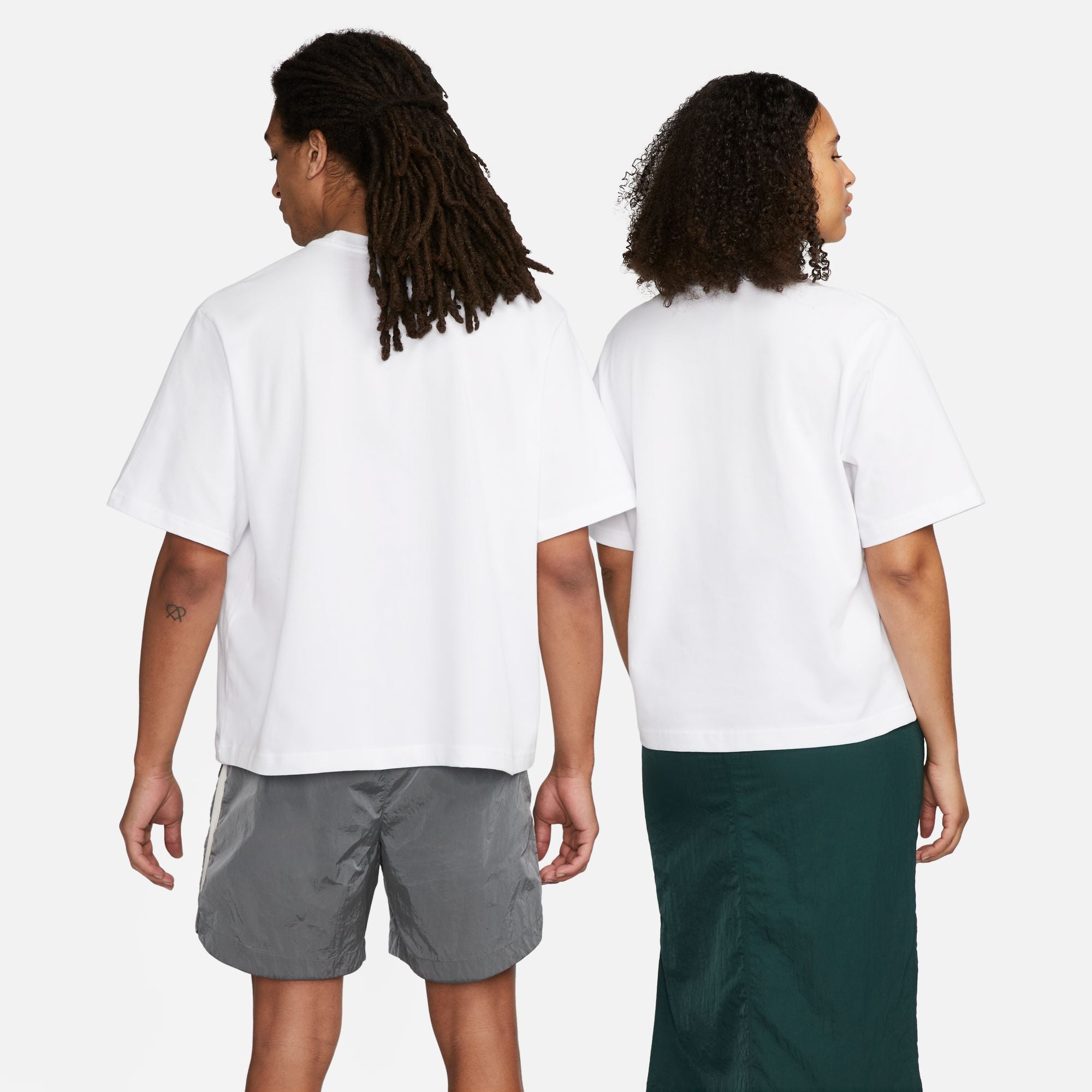 W Nike Sportswear Essential DD1237-100