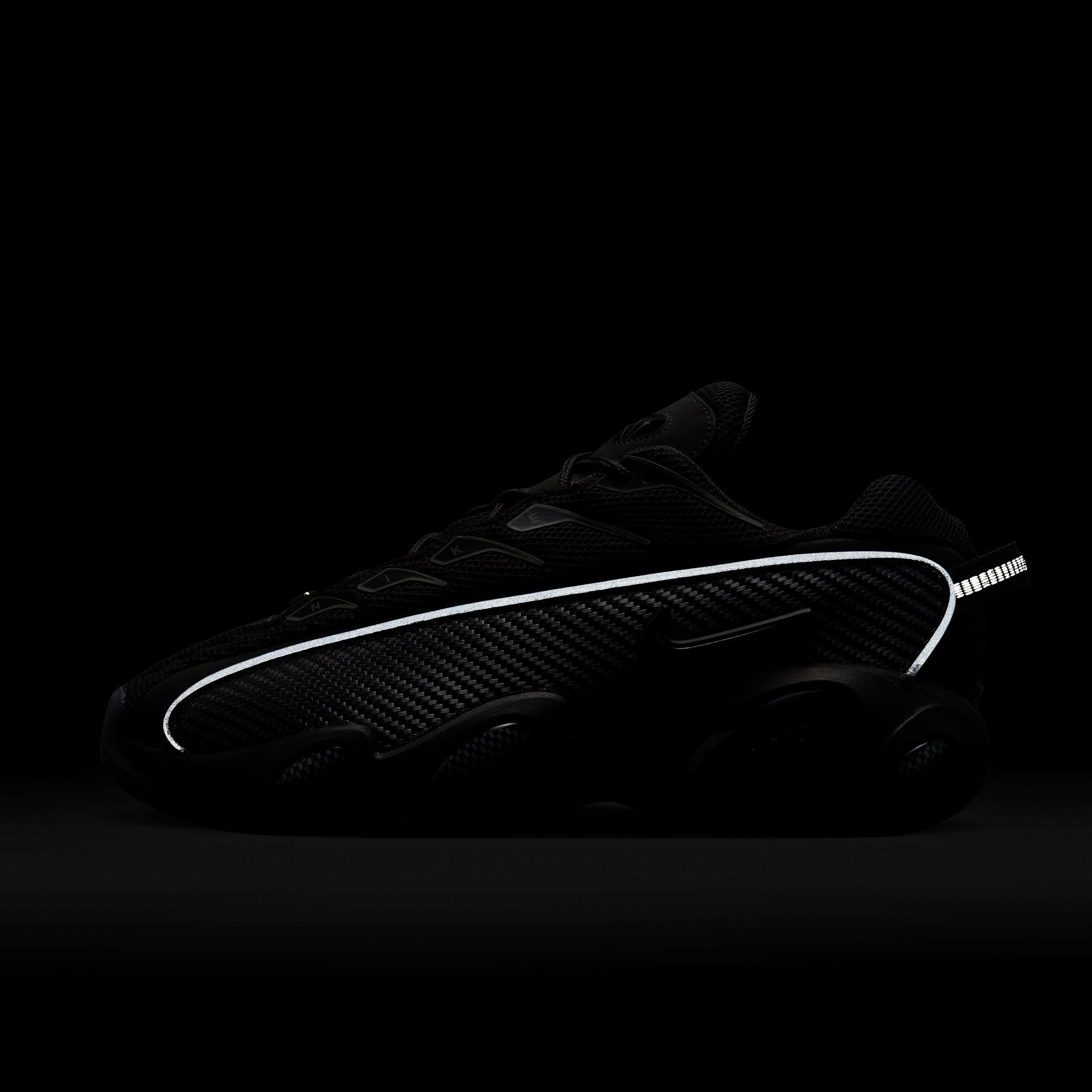 M NOCTA Glide DM0879-002