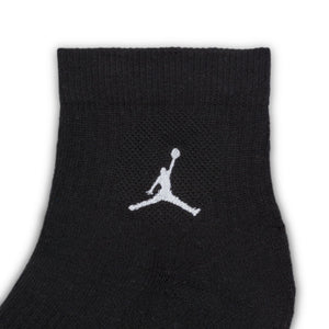 Jordan DX9655-902