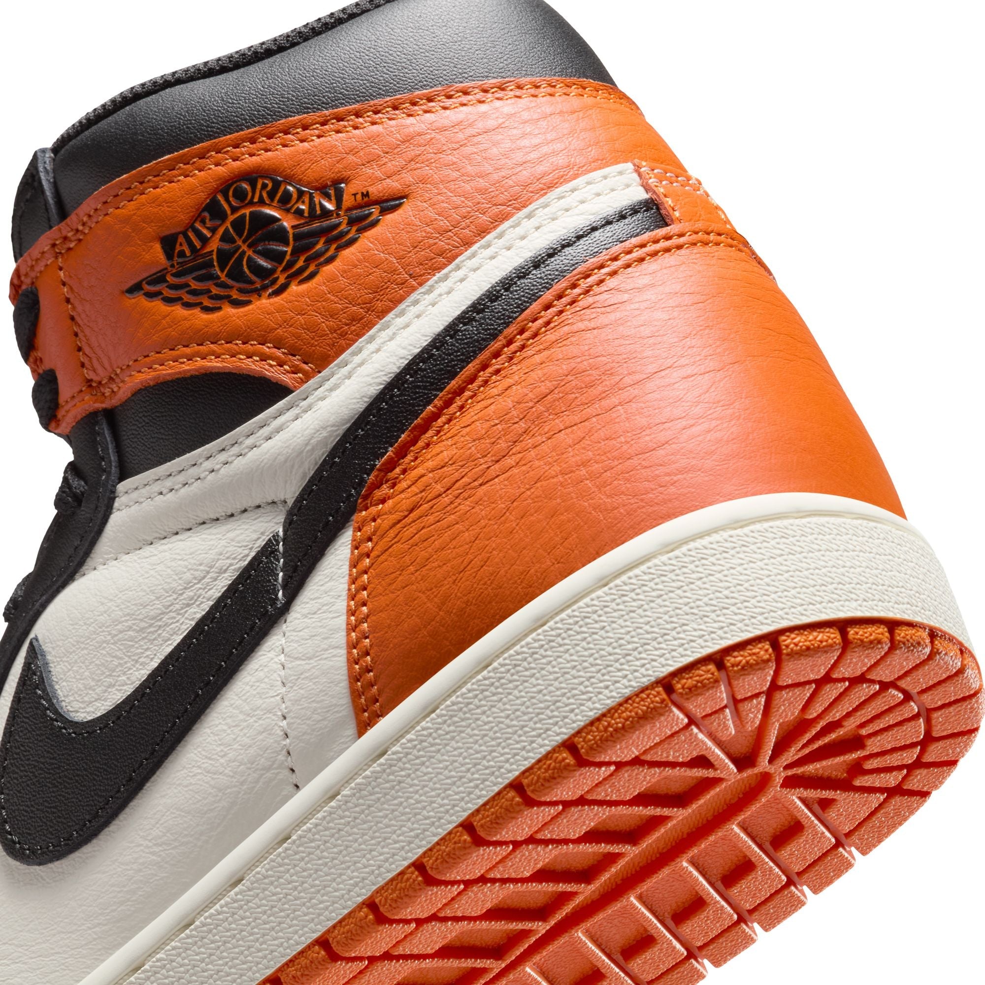 M Air Jordan 1 Retro High OG "Shattered Backboard" DZ5485-008
