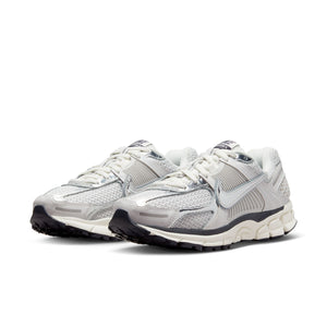 W Nike Zoom Vomero 5 FD0884-025