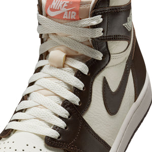 W Air Jordan 1 Retro High OG "Baroque Brown and Sail" FD2596-200