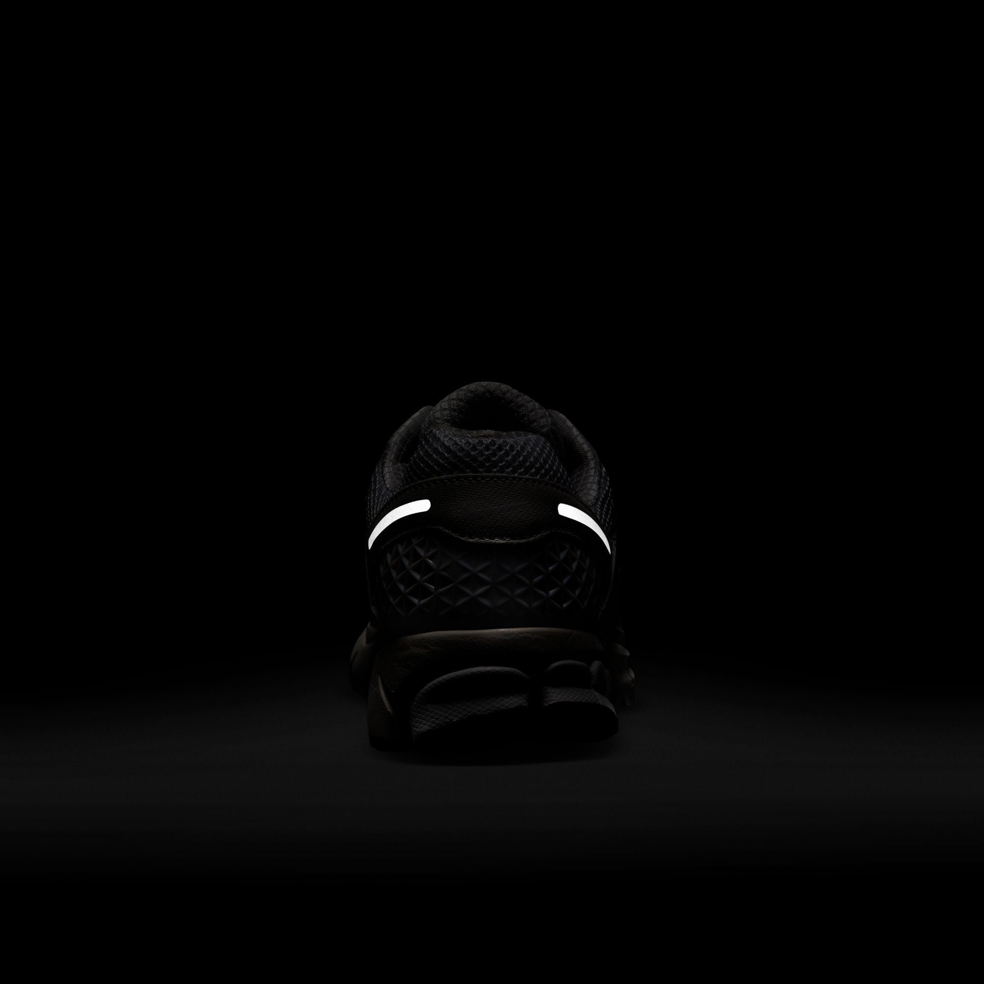 W Nike Zoom Vomero 5 FQ7079-100