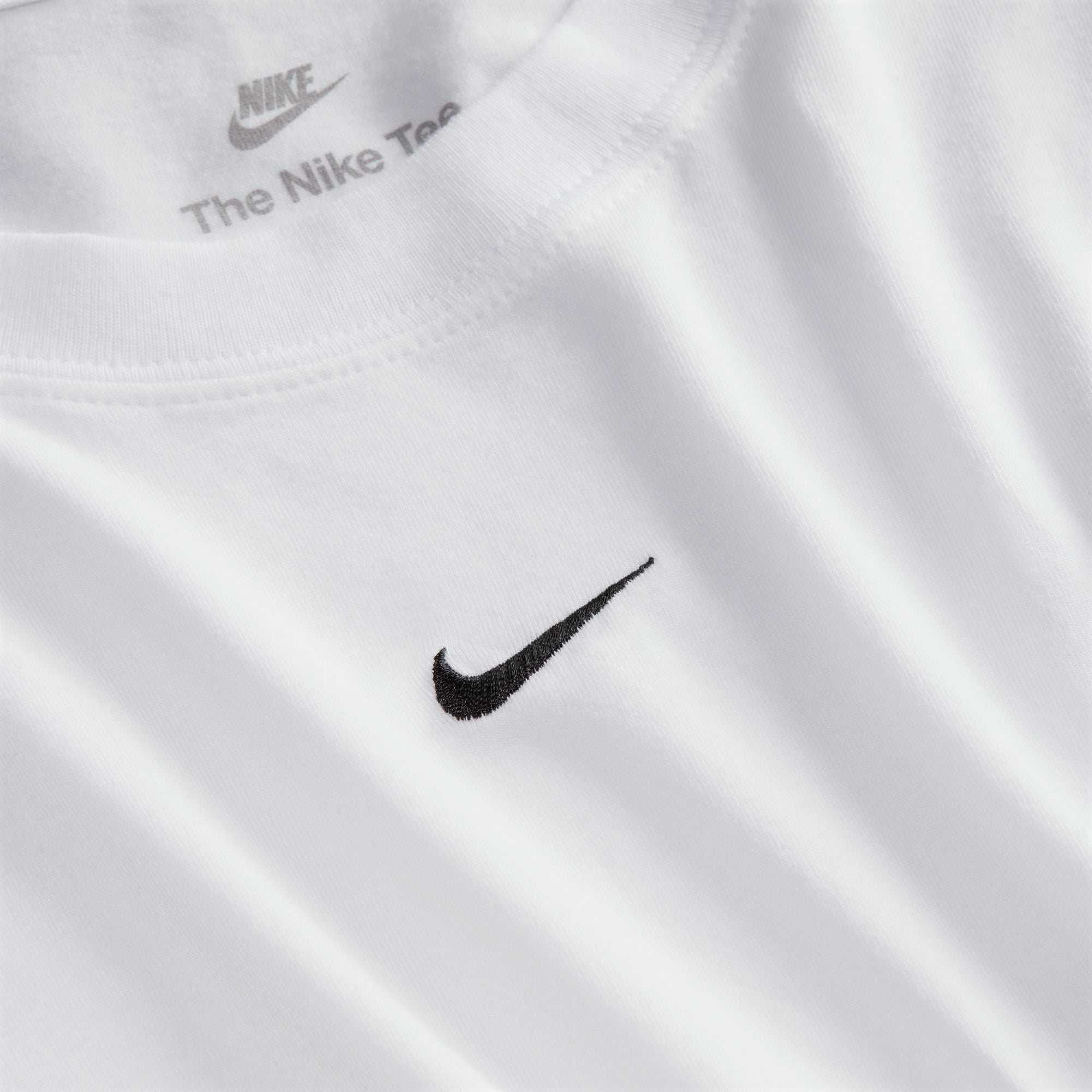 W Nike Sportswear Chill Knit FV5508-100
