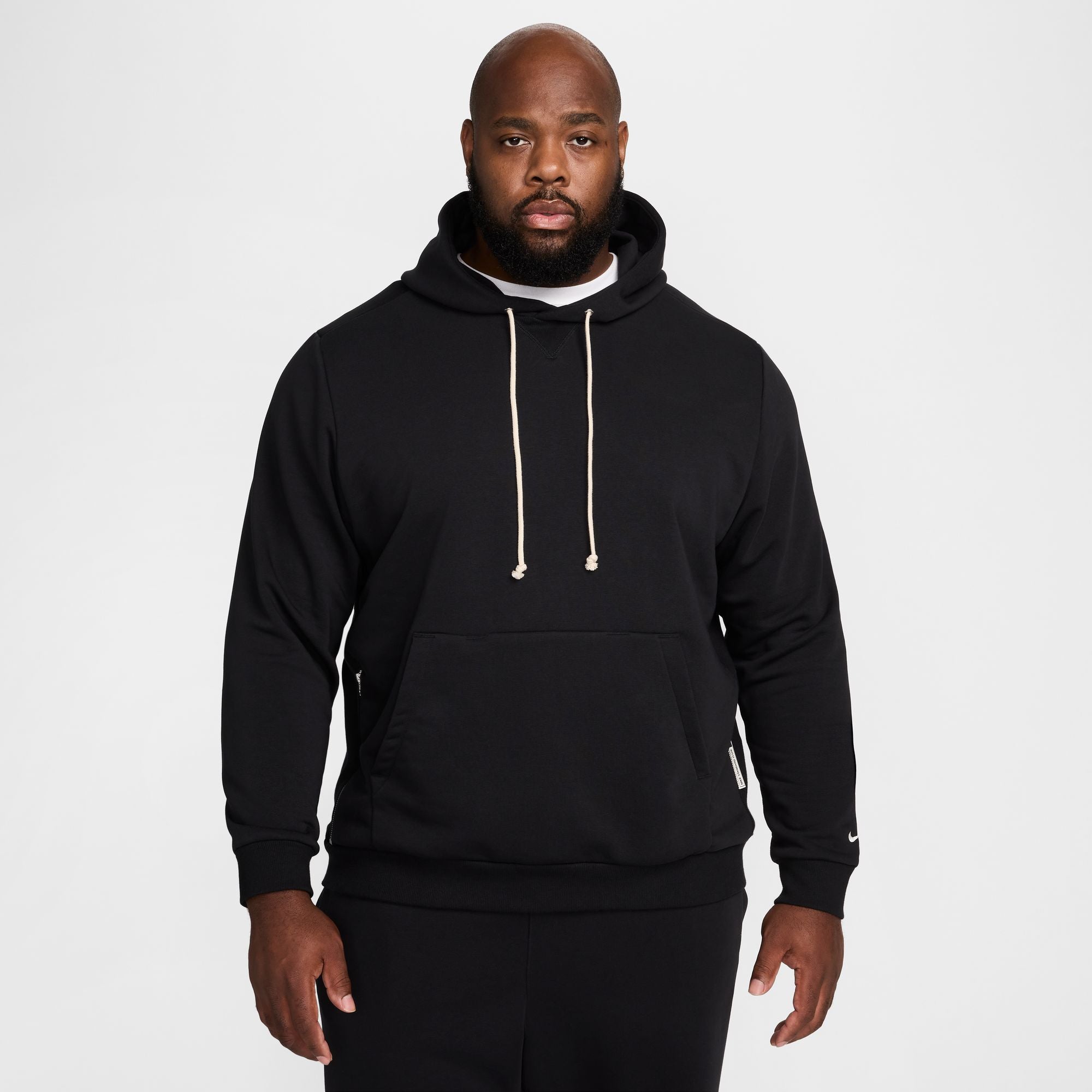 M Nike Standard Issue FZ0218-010