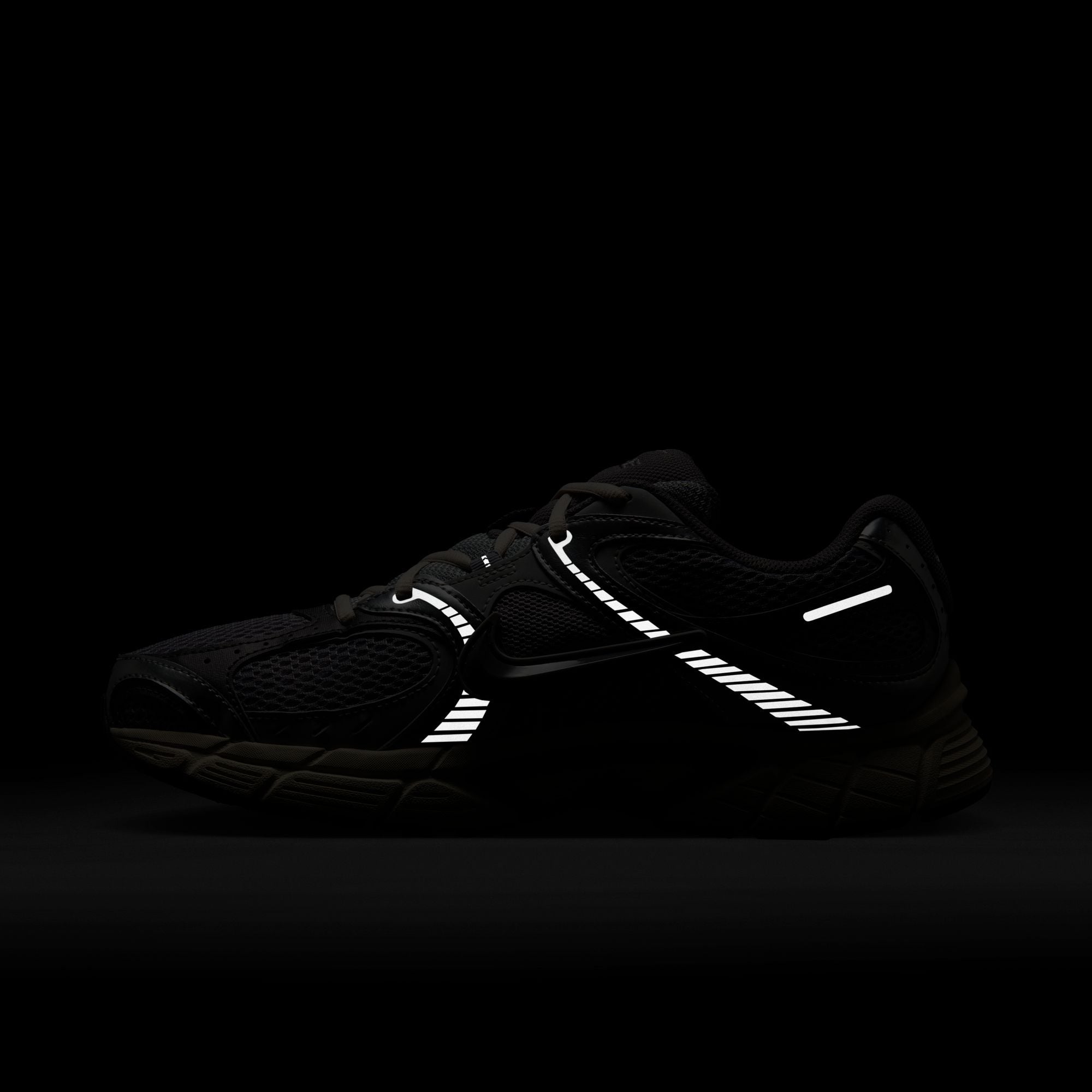 M Nike V5 RNR HJ5228-003