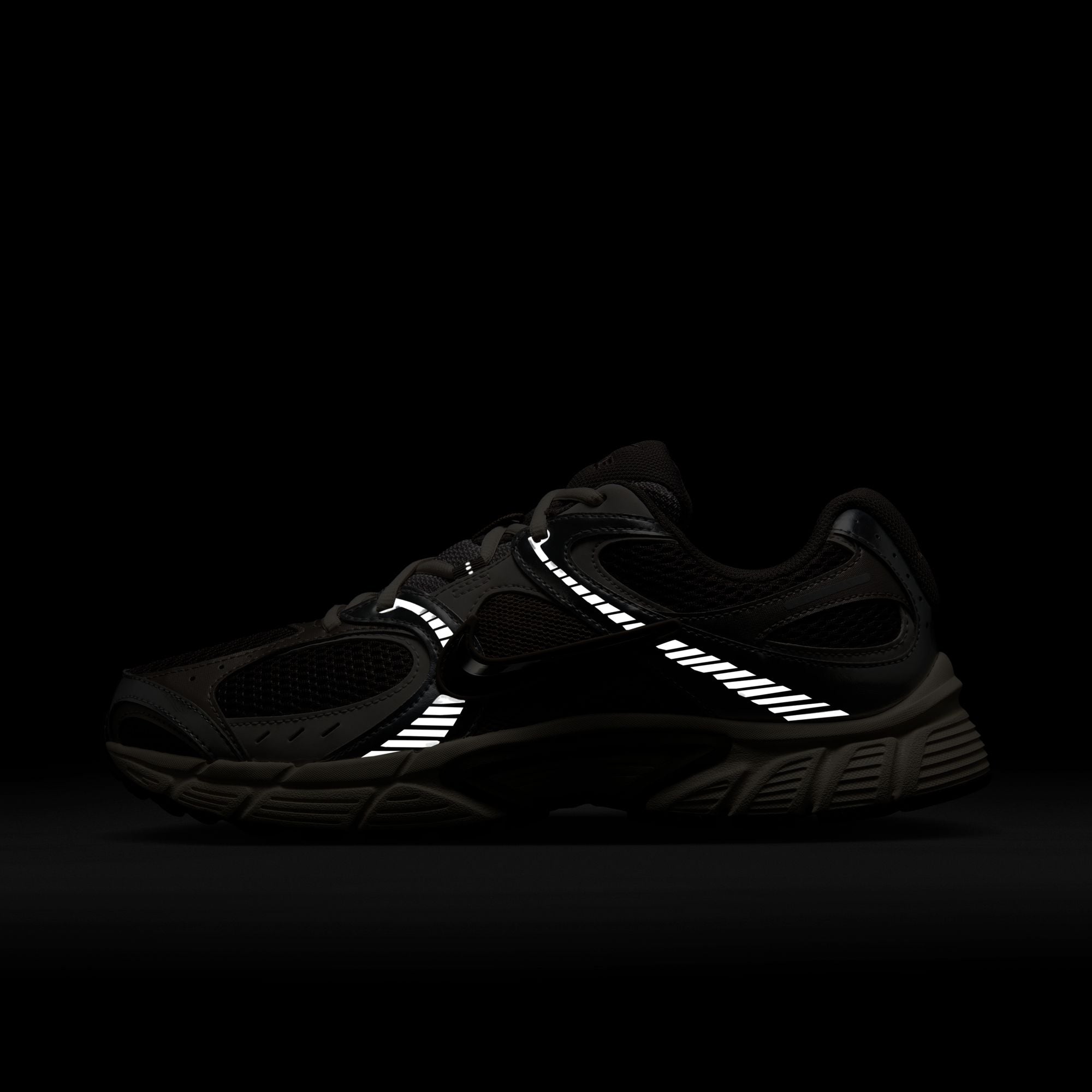 M Nike V5 RNR HJ5228-200