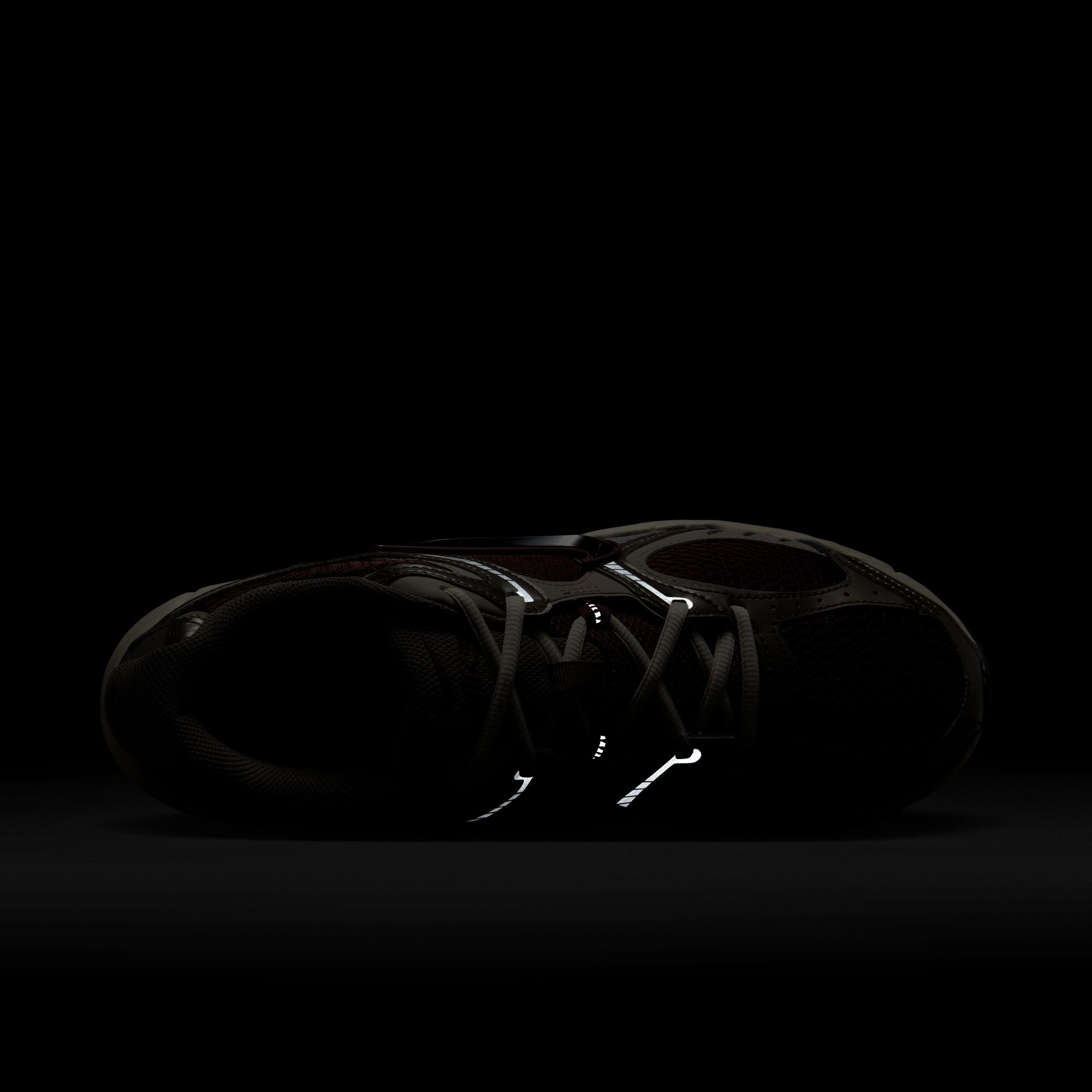 M Nike V5 RNR HJ5228-600