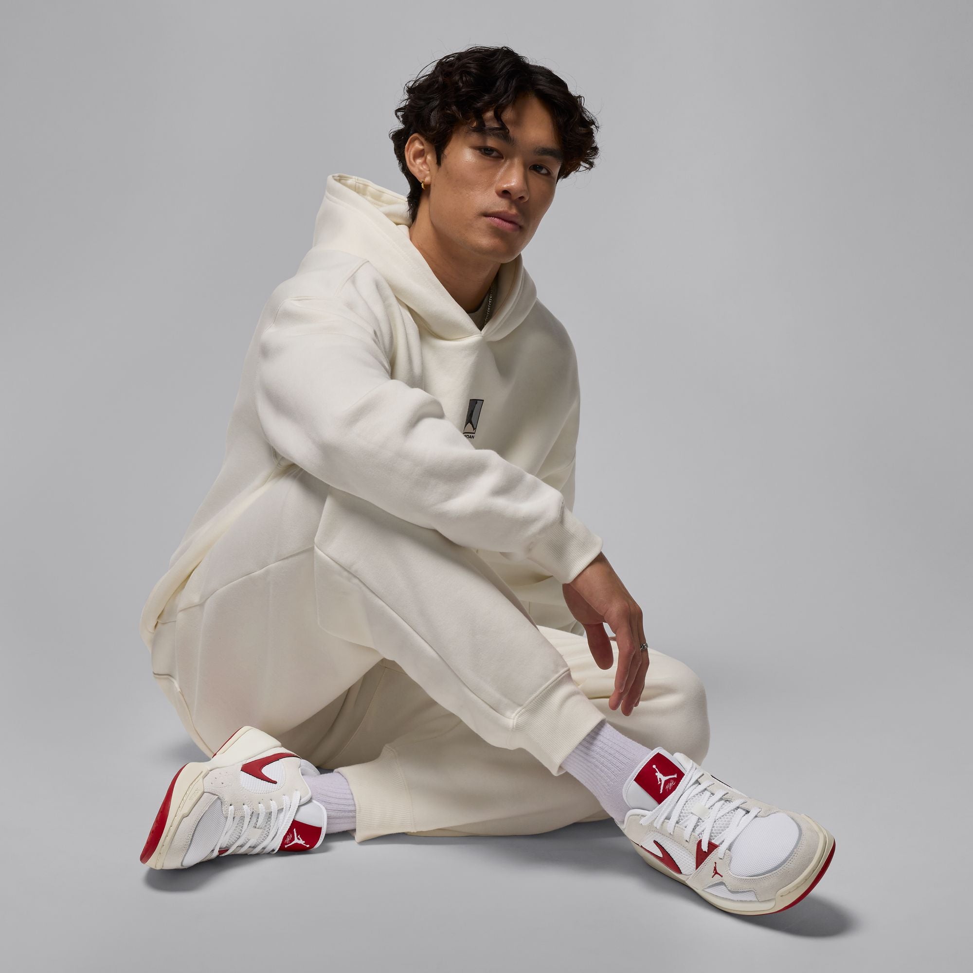 M Jordan CMFT Era HJ6777-116