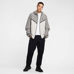 M Nike Tech HM8241-010