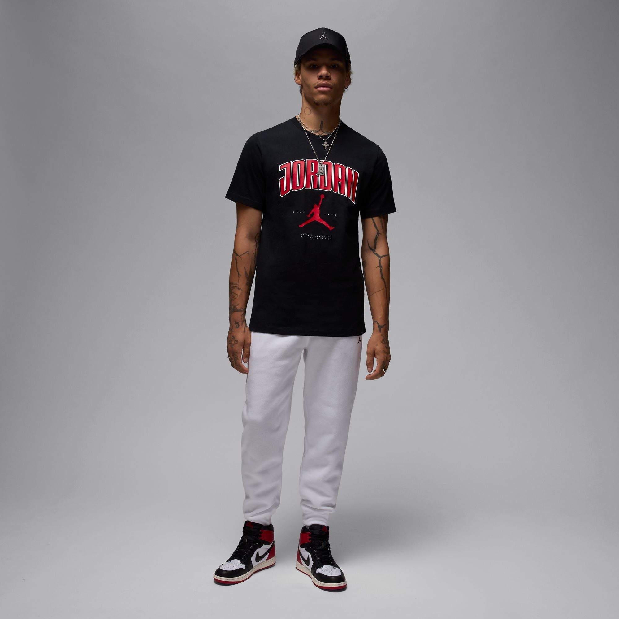 M Jordan HQ0009-010