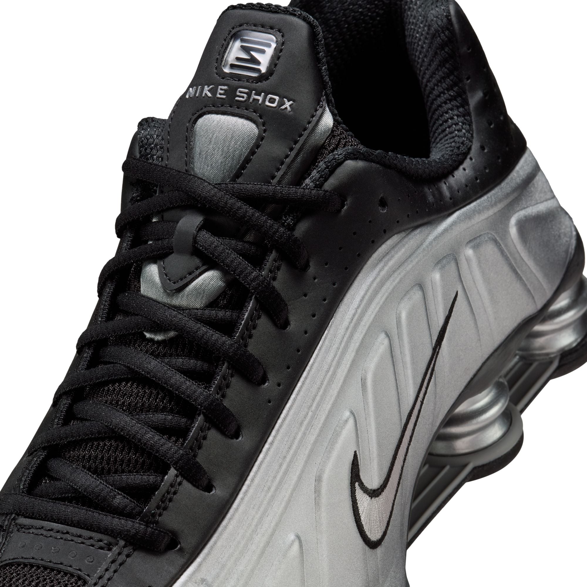 M Nike Shox R4 HQ1988-007