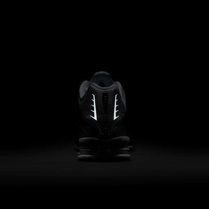 M Nike Shox R4 HQ1988-101
