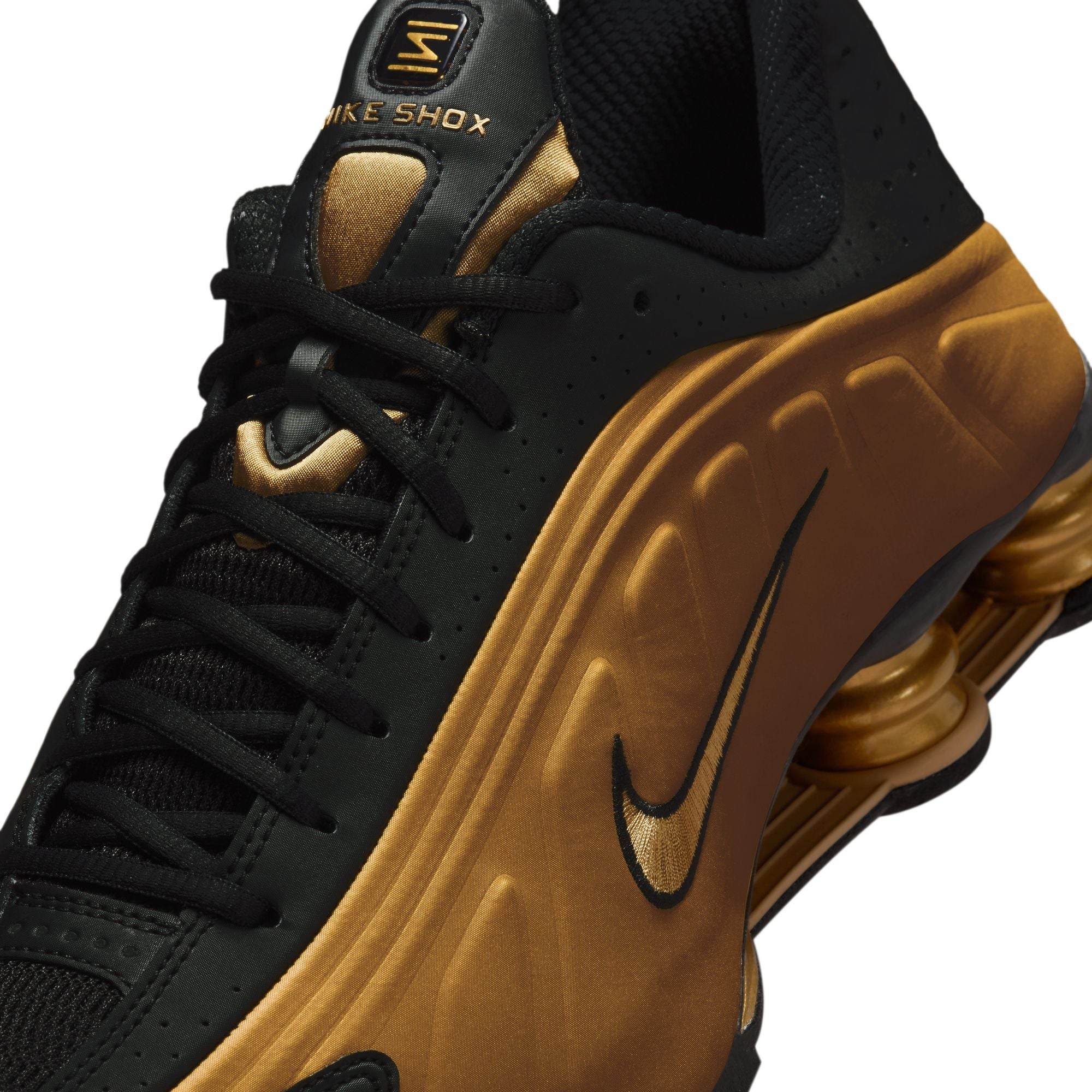 M Nike Shox R4 HQ1988-700