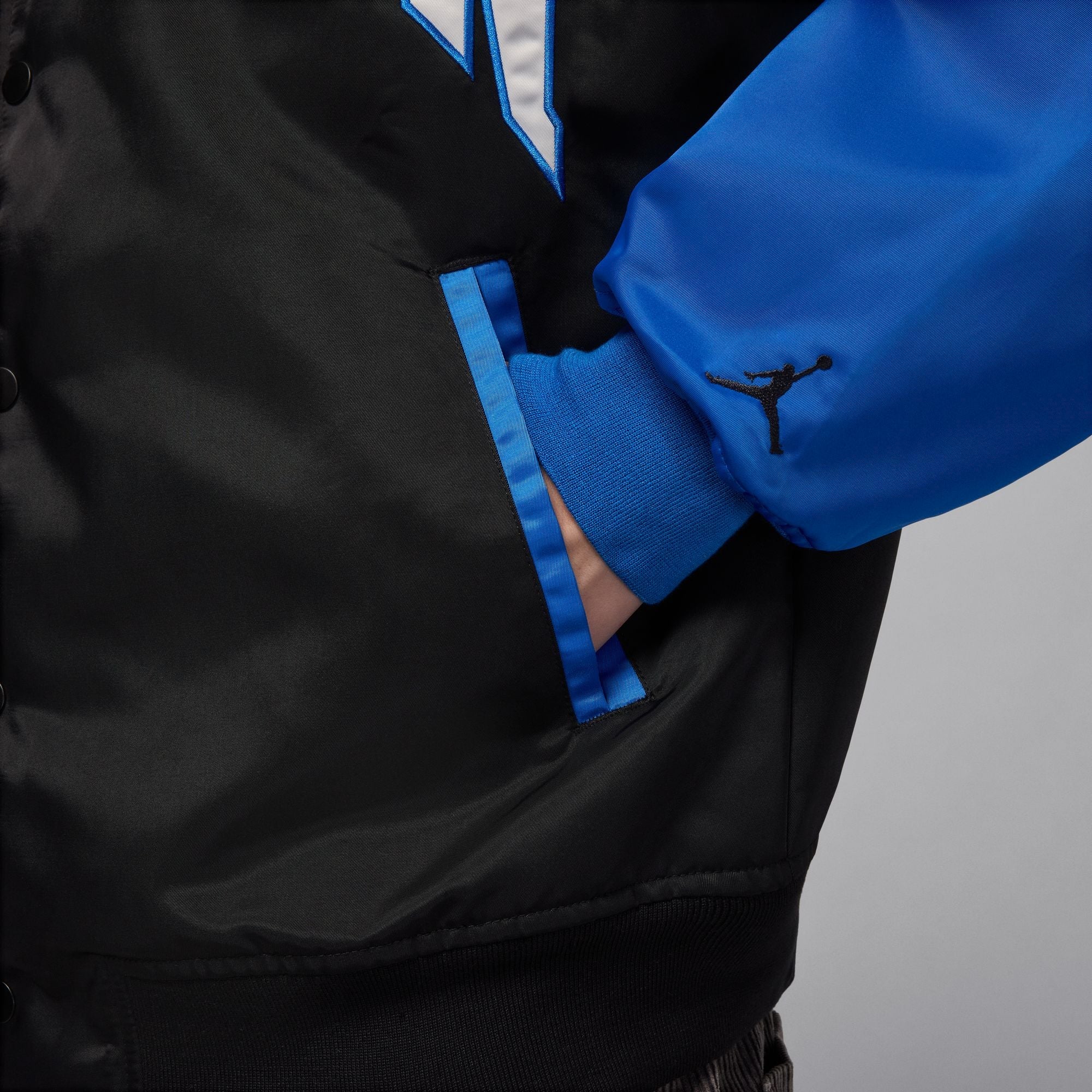 M Jordan Brooklyn HV0099-010