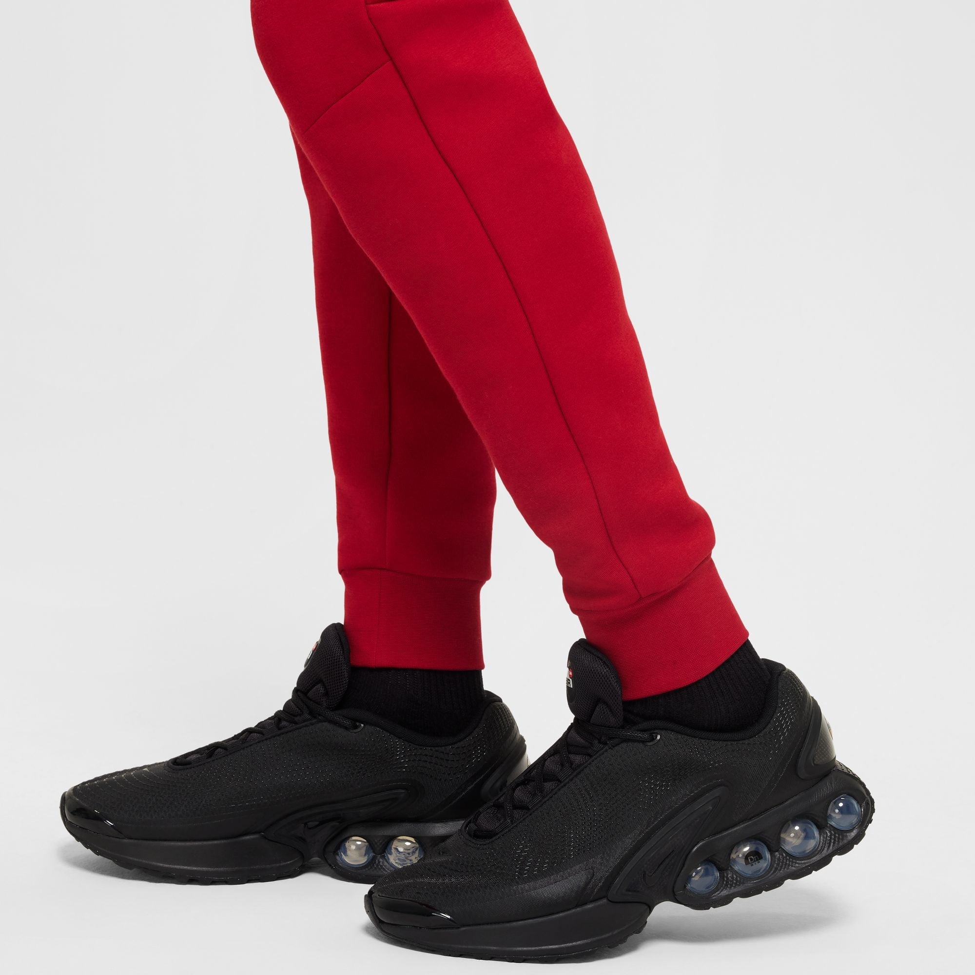 M Nike Tech HV0959-687