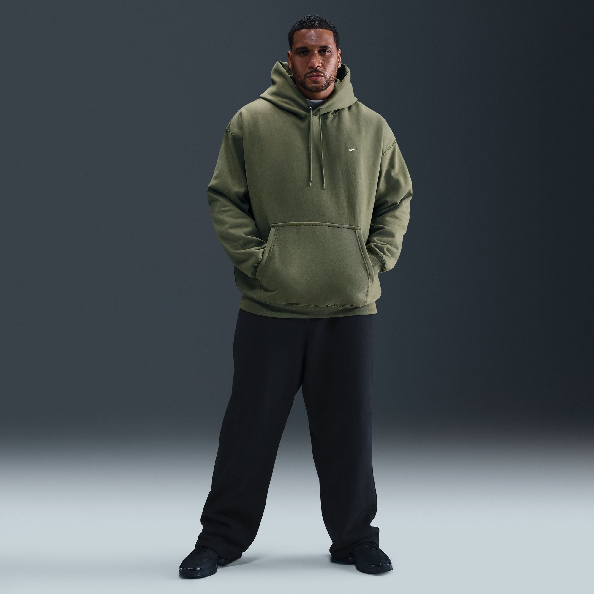 M Nike Solo Swoosh HV1082-222