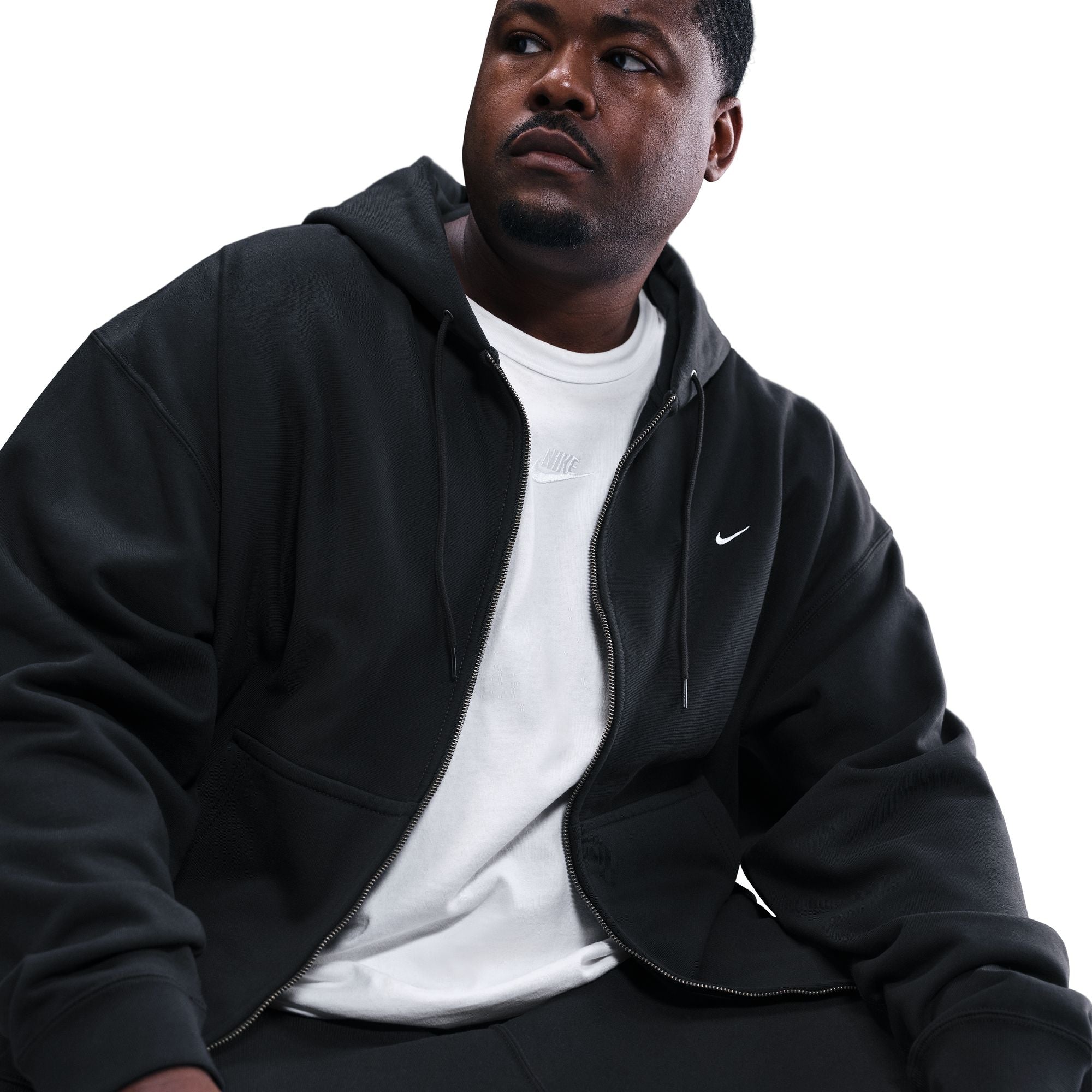 M Nike Solo Swoosh HV1084-010