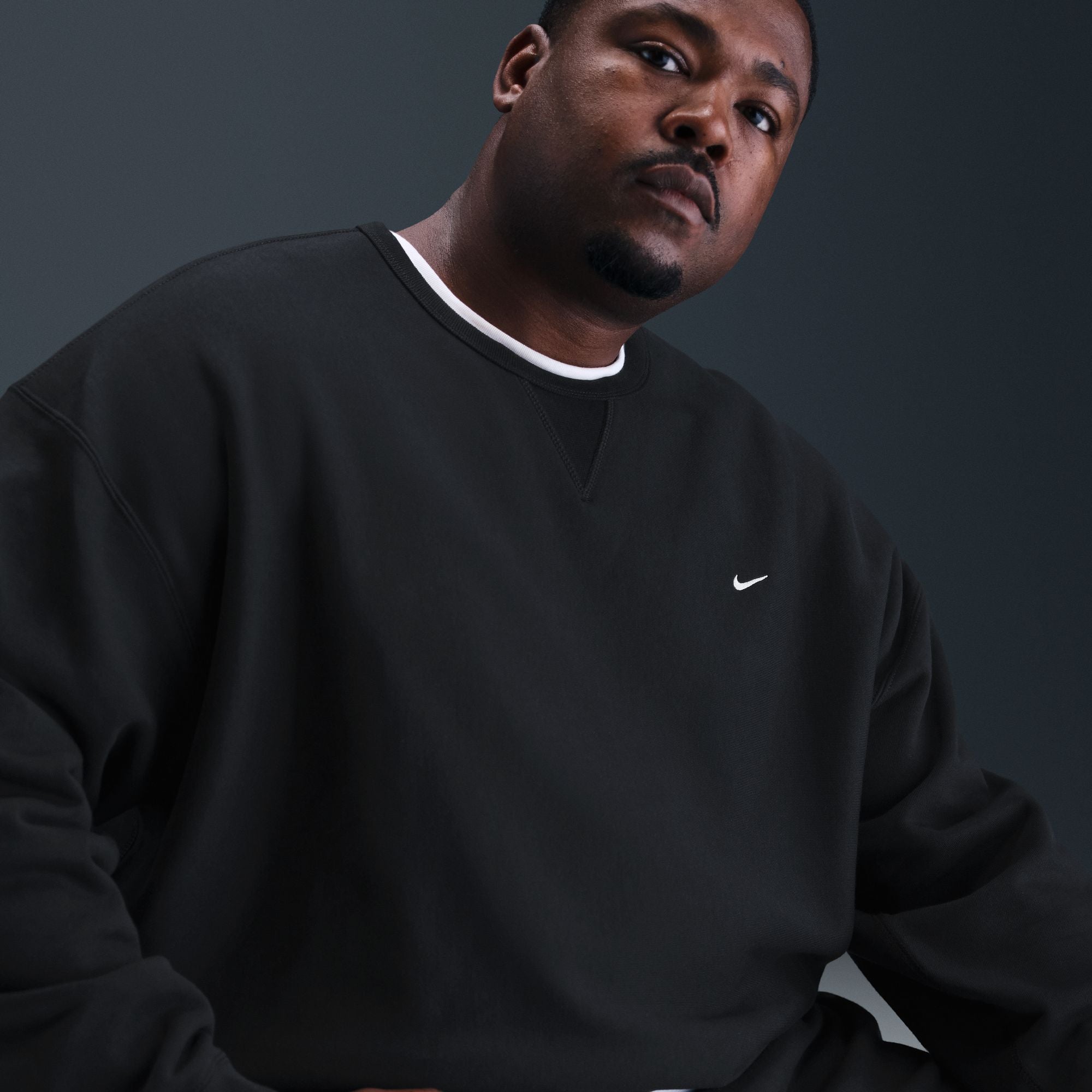 M Nike Solo Swoosh HV1086-010