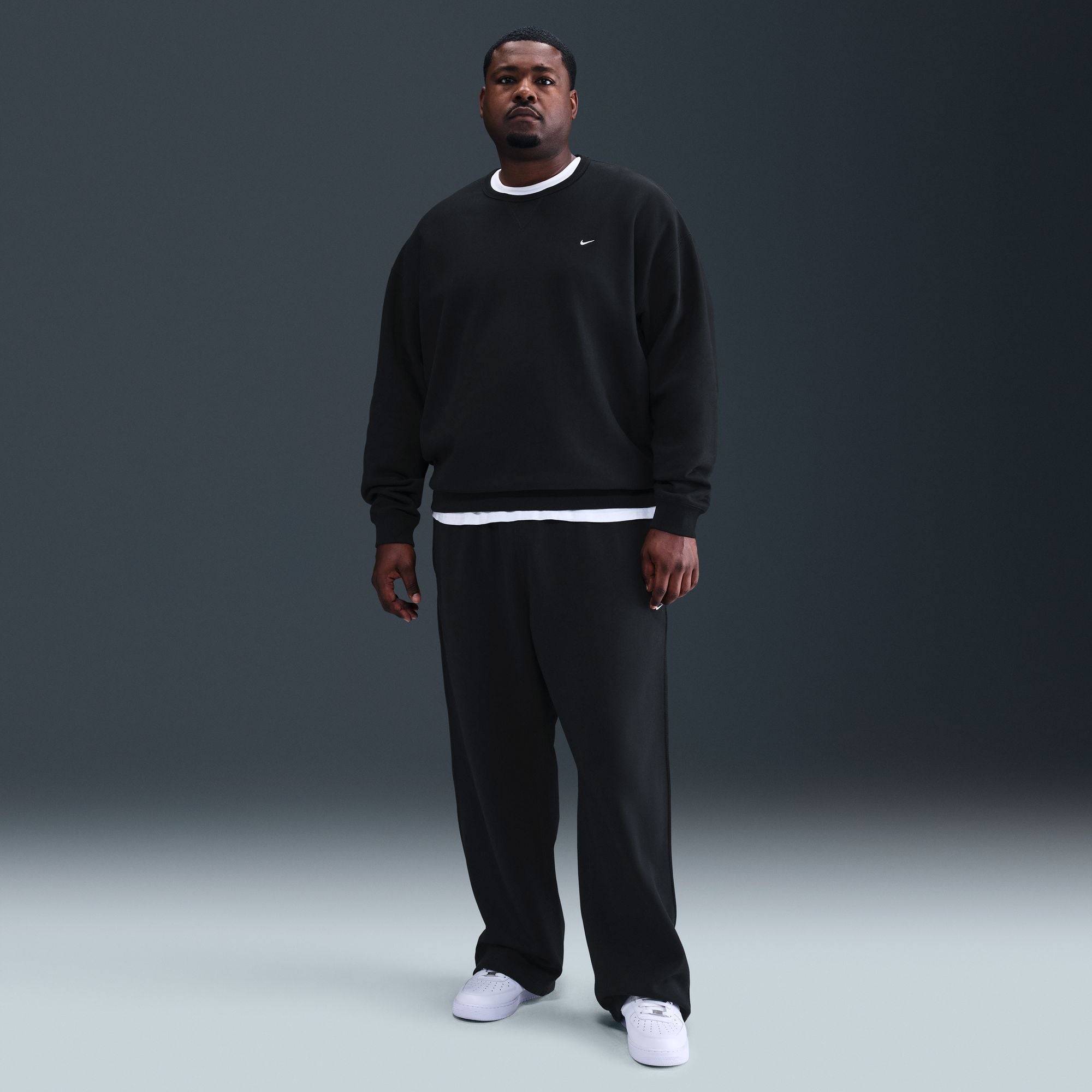 M Nike Solo Swoosh HV1086-010