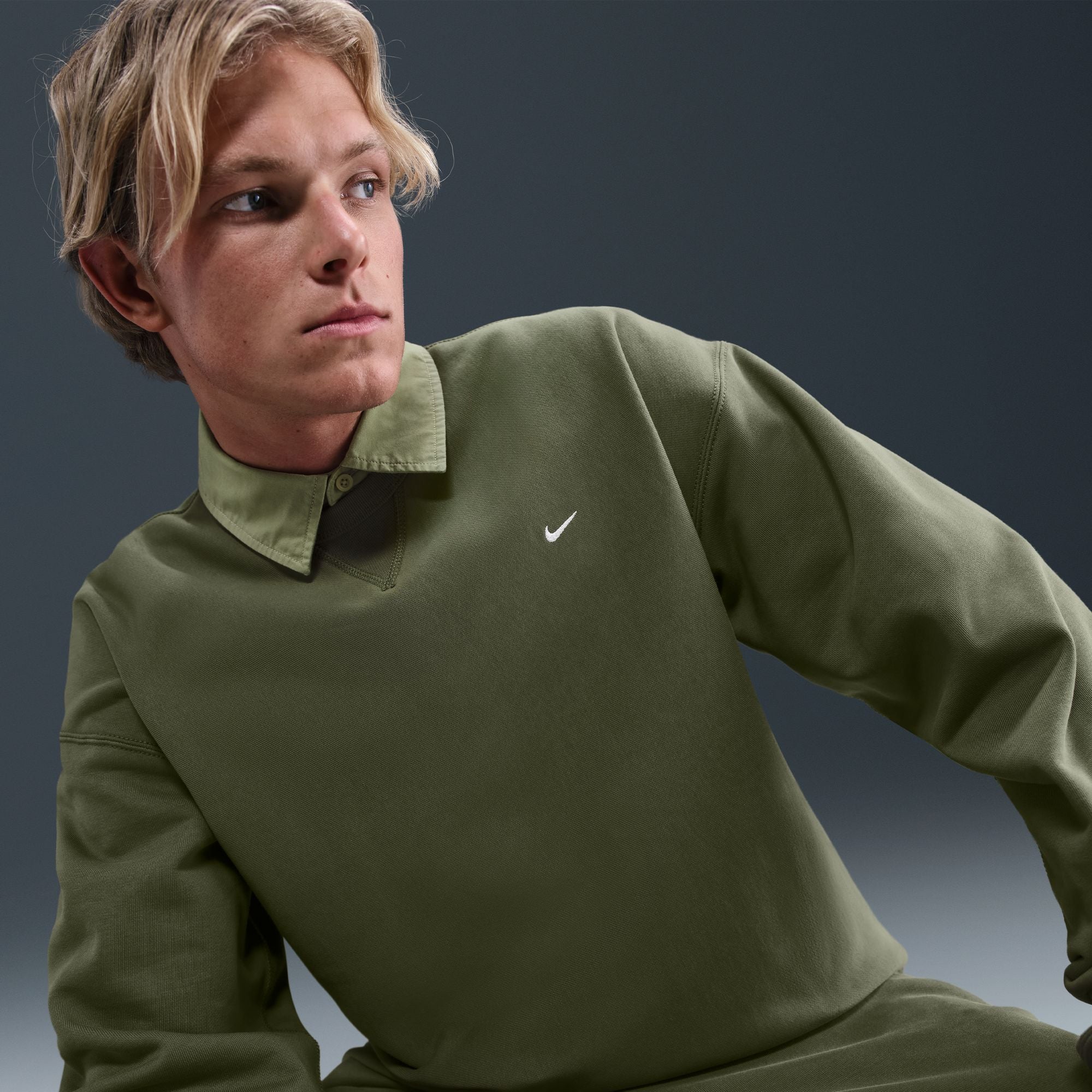 M Nike Solo Swoosh HV1086-222