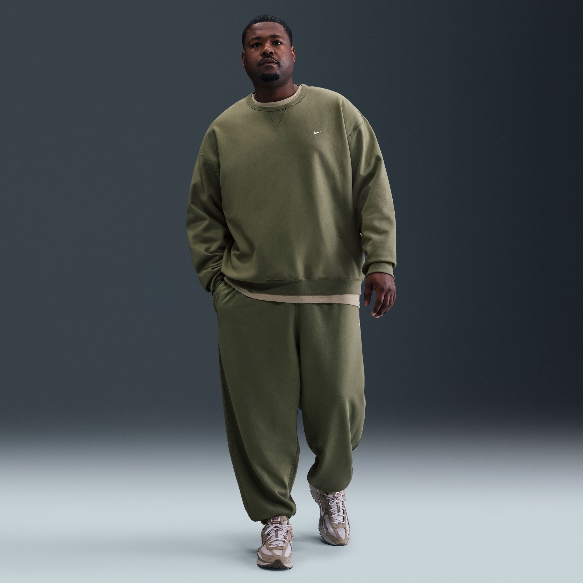 M Nike Solo Swoosh HV1086-222