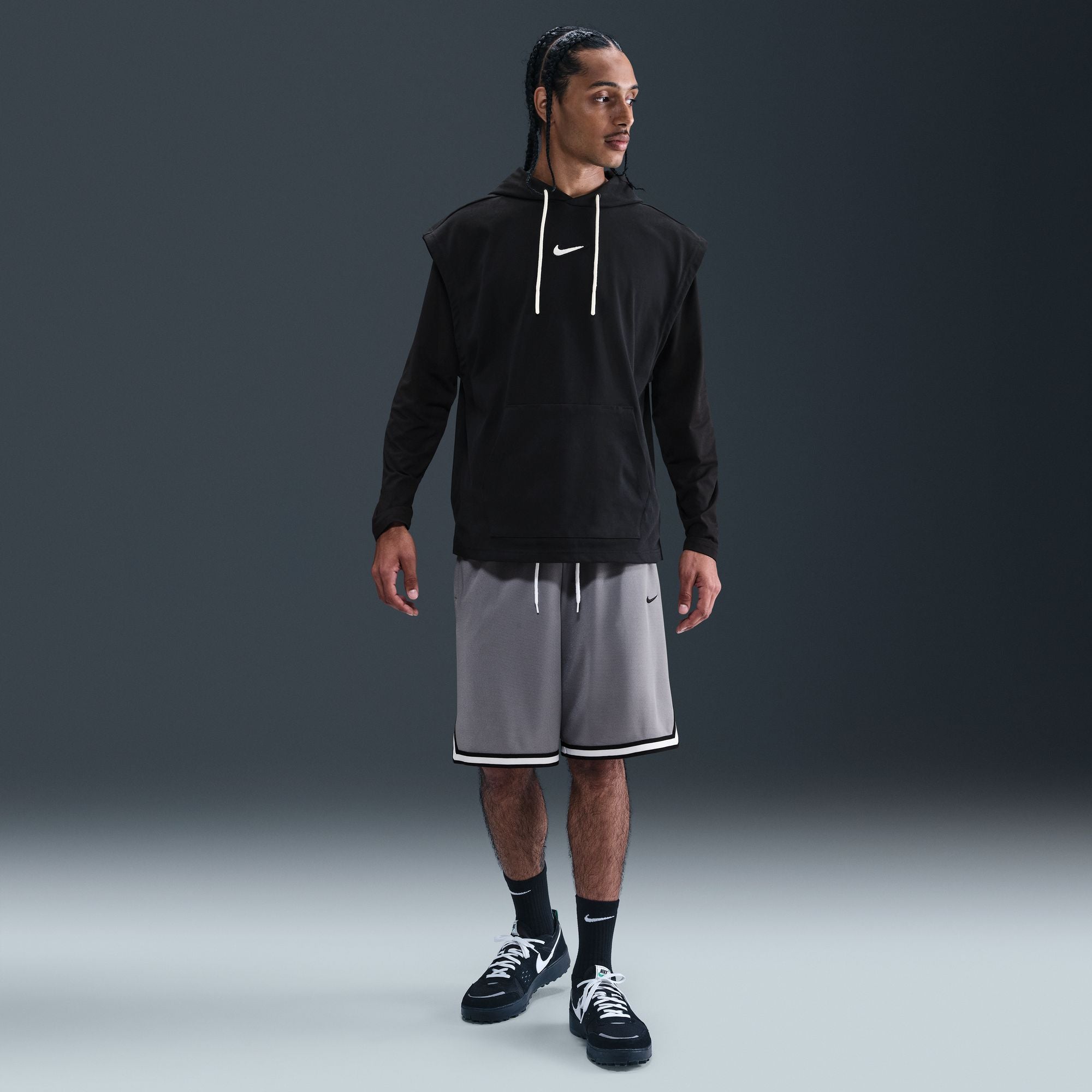 M Nike HV1892-010
